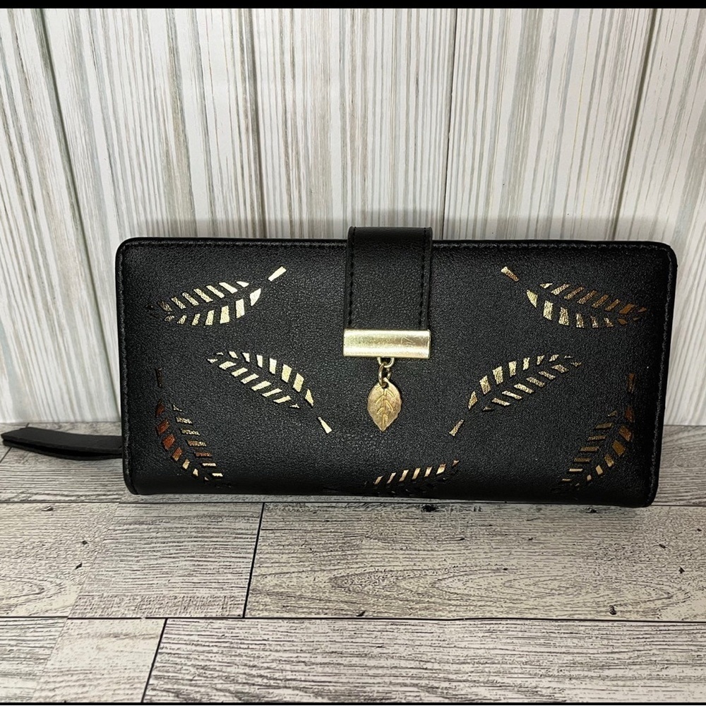 Women Leaf Hollow Wallet Clutch Long Purse Leather Card Holder Zipper Phone Case